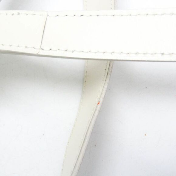 Louis Vuitton Utility Side White Leather Shoulder Bag (Pre-Owned) - Picture 5 of 15